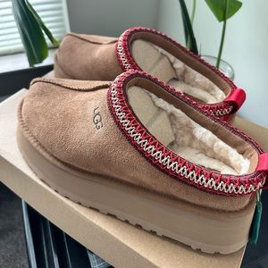 UGG Tazz Slipper